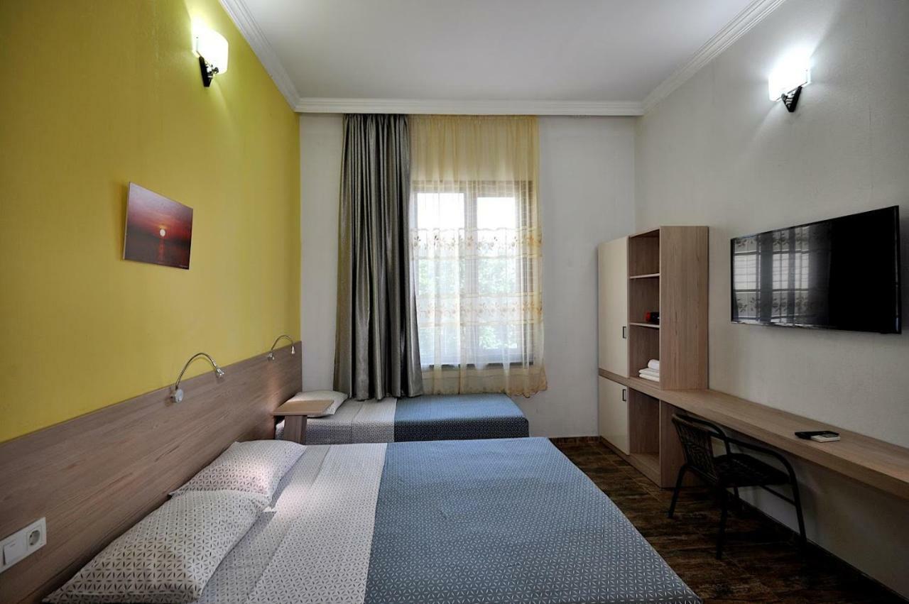 Smak Hotel Kobuleti Værelse billede